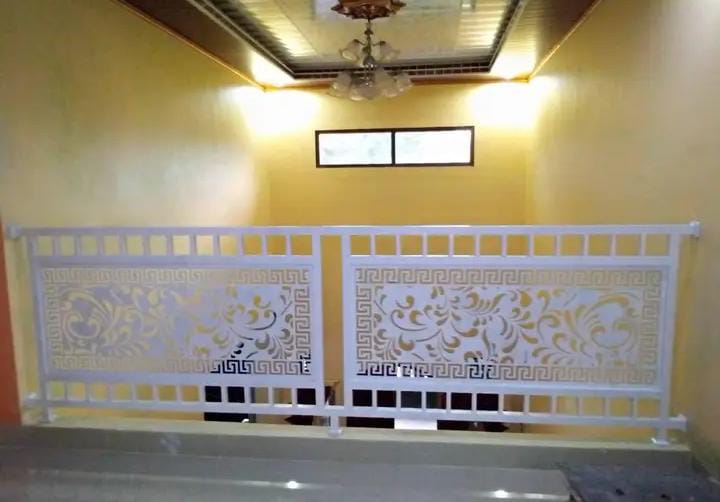 Pagar Bermotif - 1